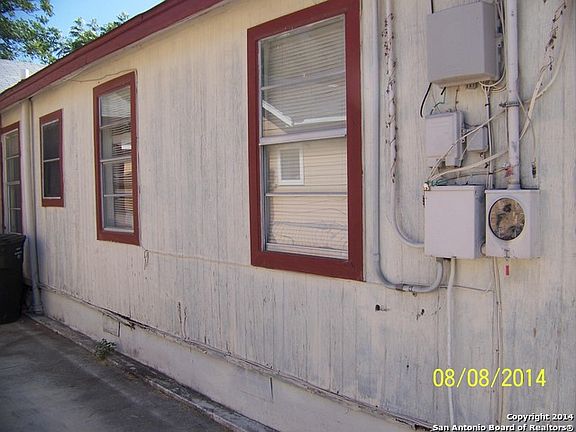 2nd image of 811 Gladstone Ave