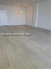 10275 Collins Ave #1435 — Photo 7