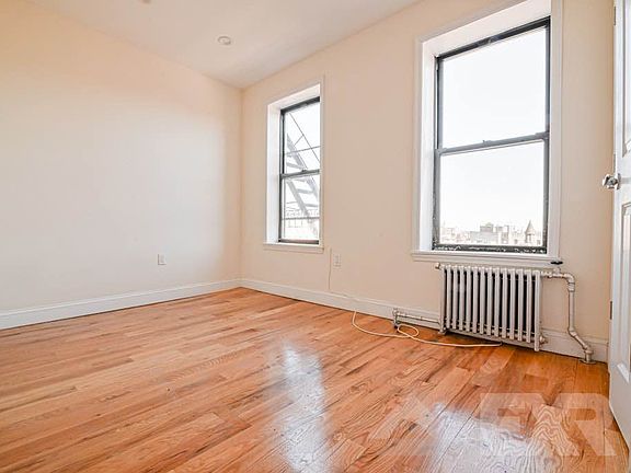 3rd image of 641 Saint Marks Ave #3M