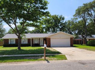 2763 Oakey Ct, Navarre, FL 32566