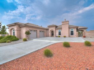 7521 Beverly Hills Ave NE, Albuquerque, NM 87113