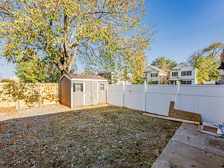 2822 Q St — Photo 47