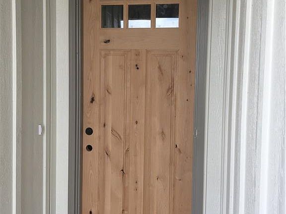 2nd image of 4004 Lodge Creek Ct