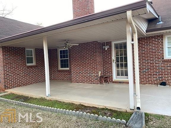 5th image of 1702 N 11th Ct