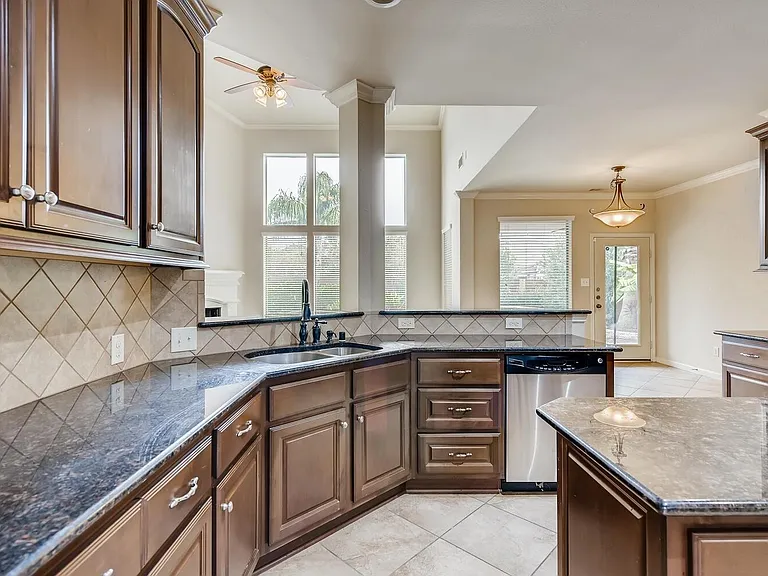 4211 Middleoak Grove Ln — Photo 9