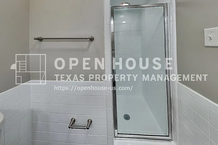 2137 Mountainview Dr — Photo 13