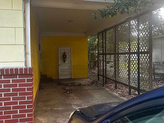 2nd image of 2108 E 60th St
