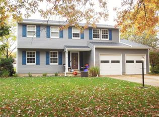 735 Fairfax Dr, Medina, OH 44256