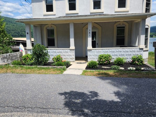 141 N Main St