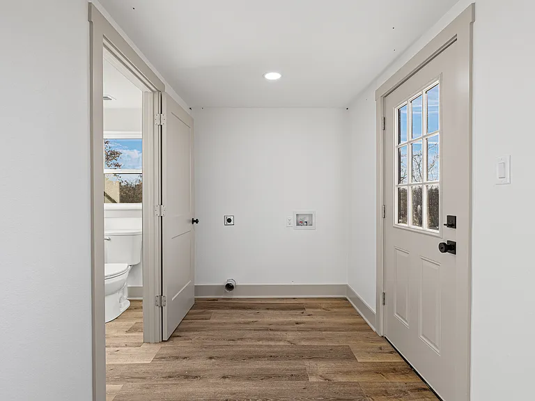 3528 County Road 4460 — Photo 29