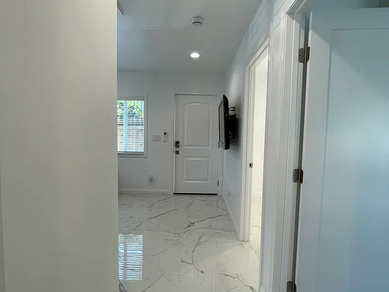 1521 W Cerritos Ave #C — Photo 3