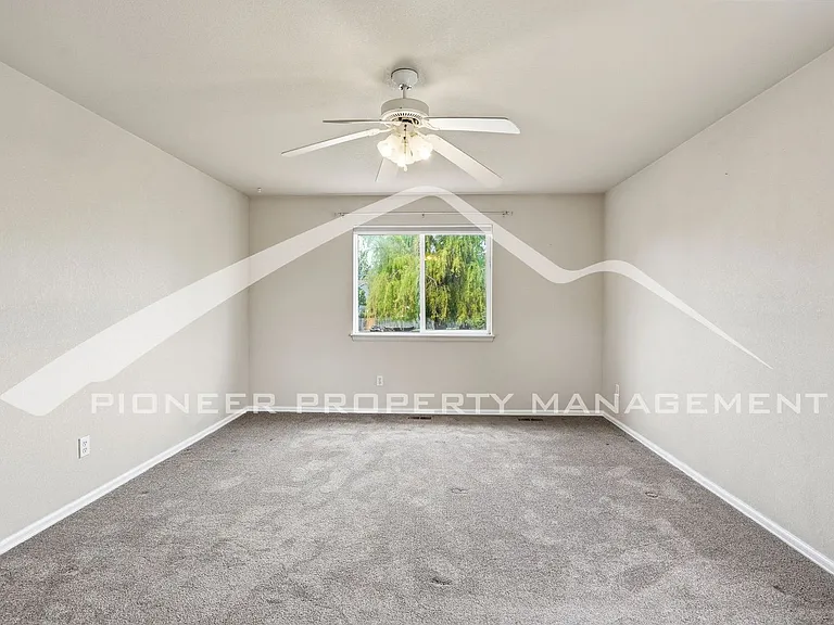 2309 Flagstaff Dr — Photo 14