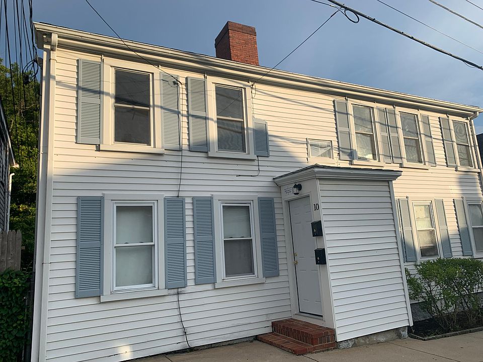 1st image of 10 Howland St Floor 2