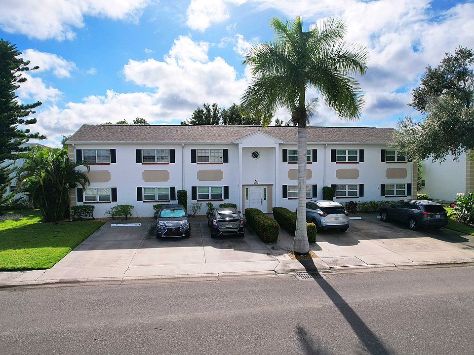 1st image of 7007 Cedarhurst Dr #7D
