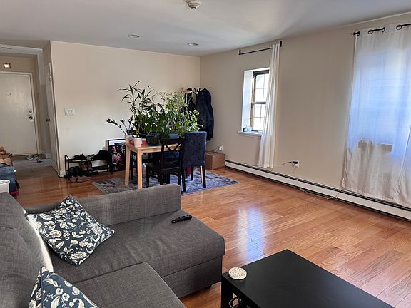 3rd image of 51 Davis Ave APT 3B