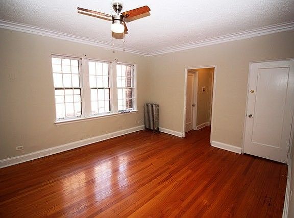 5th image of 1109 Holley Ct #212