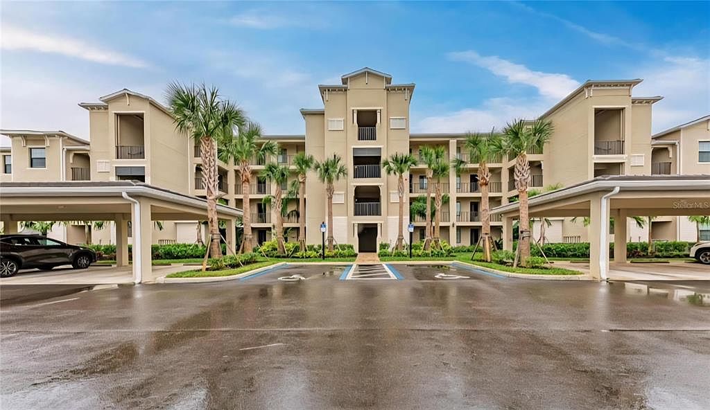 17006 Vardon Ter UNIT 104