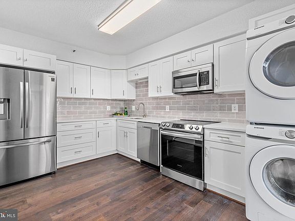 2nd image of 3713 George Mason Dr APT 1216