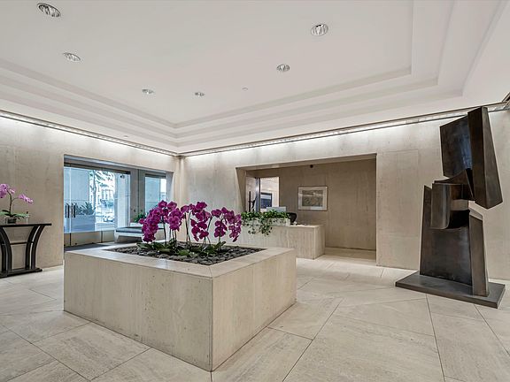 5th image of 611 Washington St Floor 21