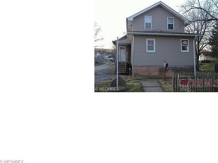 1st image of 116 S Romig St