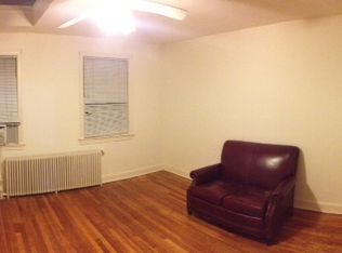 3911 W St NW APT 3, Washington, DC 20007