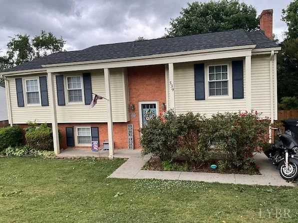 539 Missimer Ln, Vinton, VA 24179