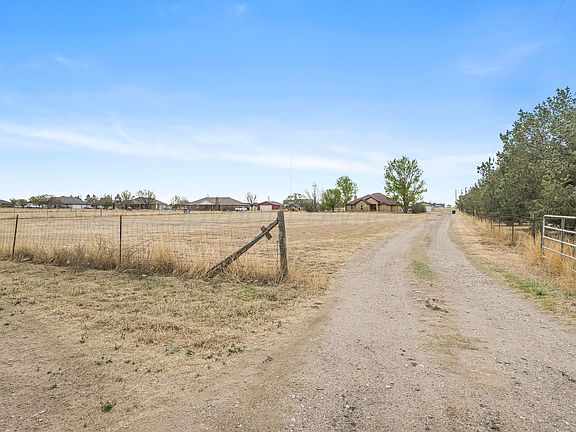 2nd image of 1310 E Loop 335 S