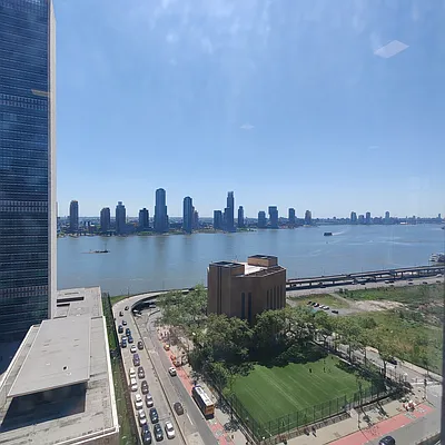 Rented by Palladium Property Group | media 10