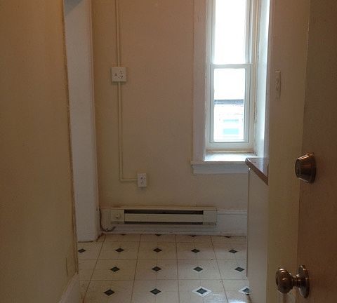 5th image of 1525 Spruce St #4F