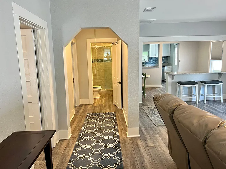 214 Alma Ct — Photo 20