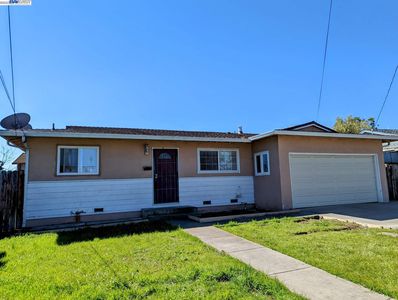 908 Collins Ct, Hayward, CA, 94544