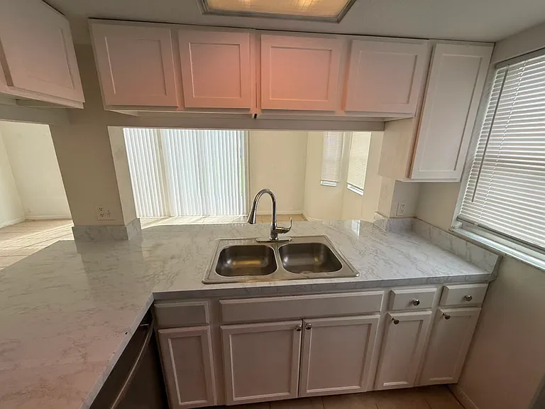 833 Caribbean Dr #A — Photo 26