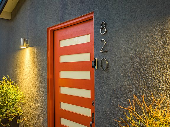 3rd image of 820 N Avenue 50