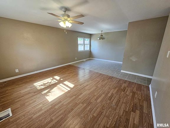 2nd image of 5419 N Renwood Ave