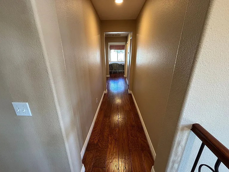 1163 Via Vista Dr — Photo 23
