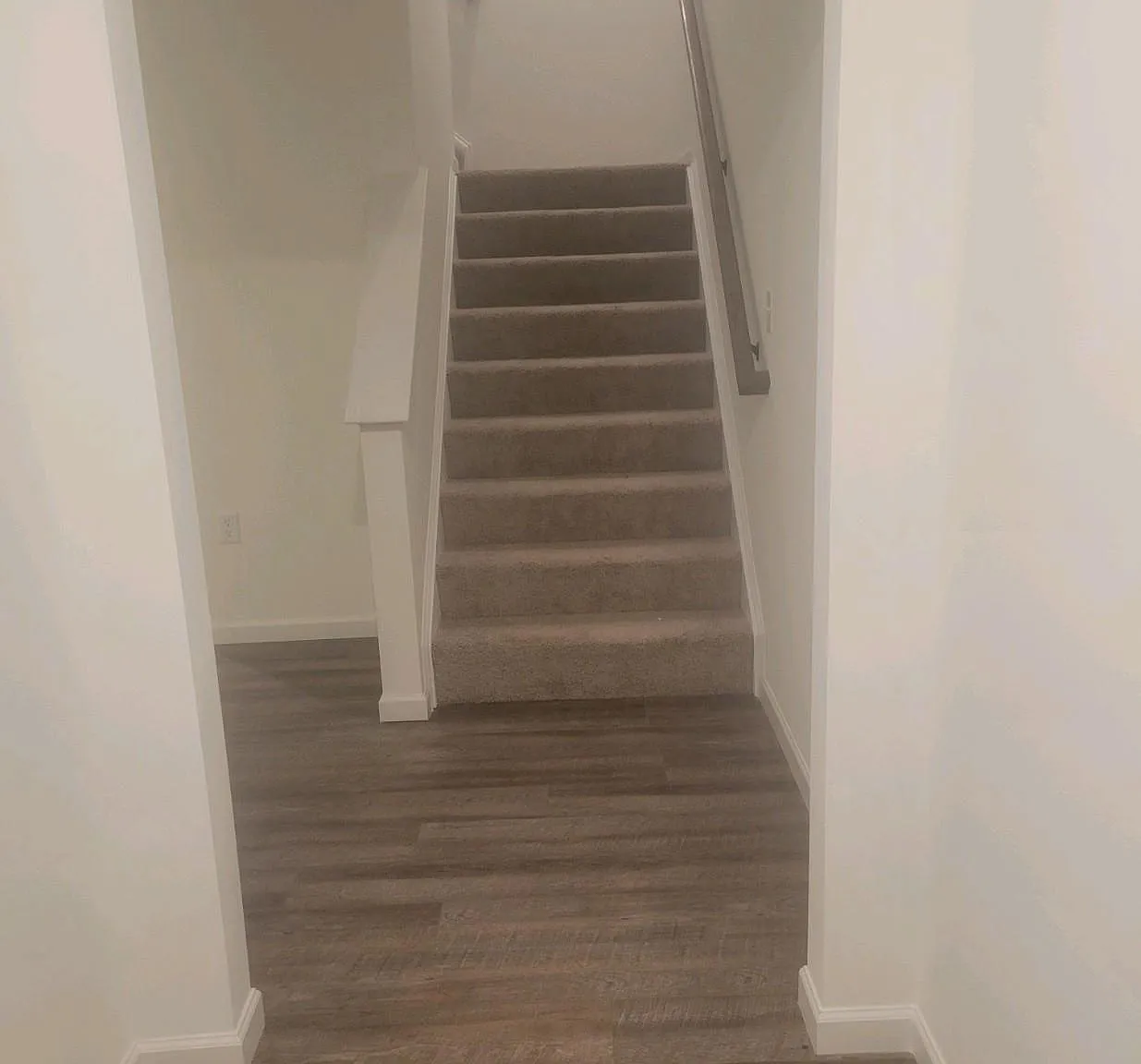 3 bed, 2.5 bath, 1780 sqft, $2,400 — Photo 4