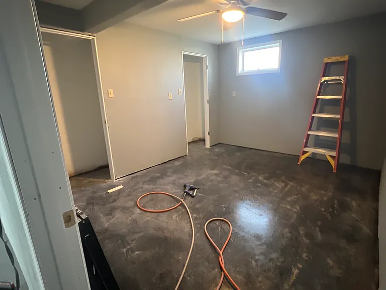235 S Railroad Ave — Photo 25