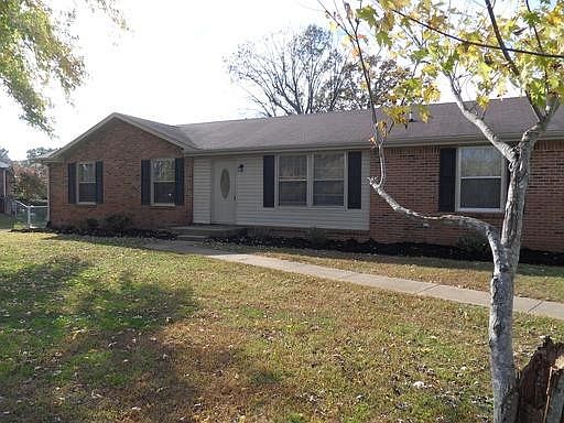 1st image of 215 Maplewood Dr