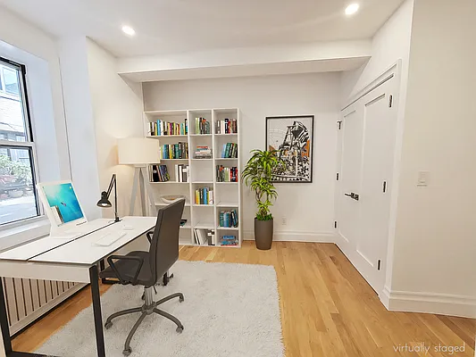 Sold by Rachel Realty | media 12