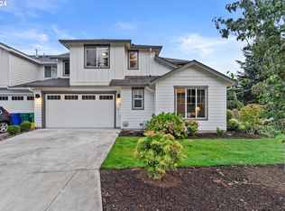 15679 NE Clackamas Ct, Portland, OR 97230