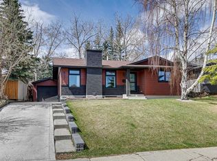 507 E Cantrell Dr SW, Calgary, AB T2W 2K8