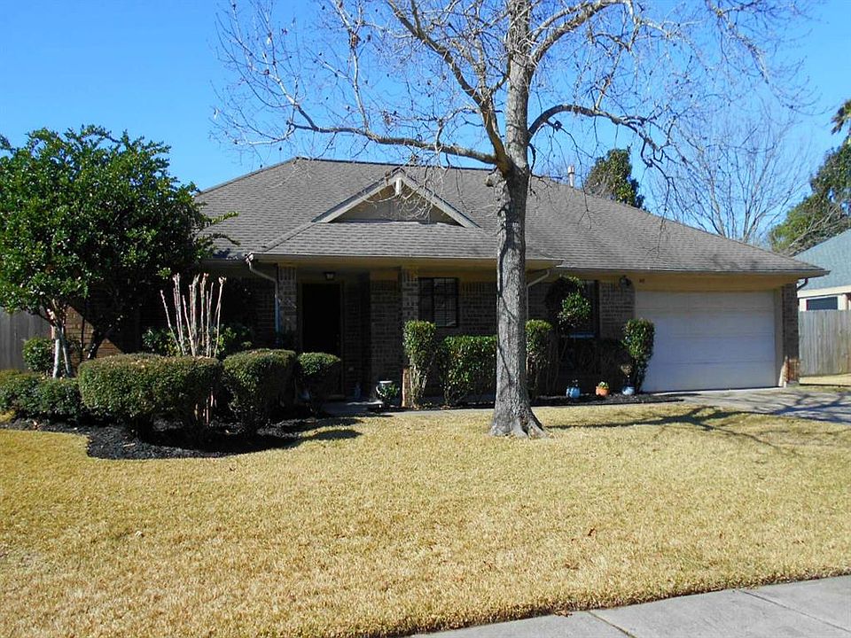 1st image of 419 Desert Willow Dr