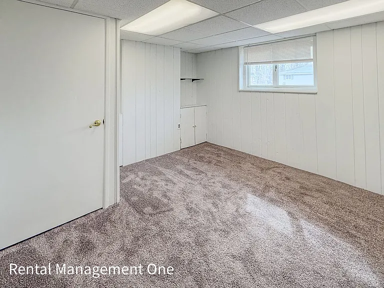 5604 Haymeadow Dr — Photo 29