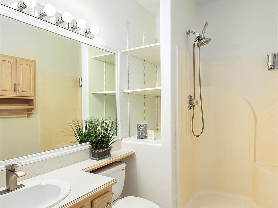 40 Park Island Dr #4, photo 10