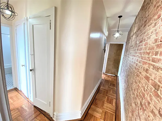 Rented by Prospect Equities Real Estate Corp | media 14