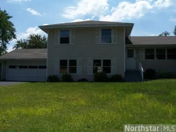 6217 Bethia Ln N, Brooklyn Park, MN 55429