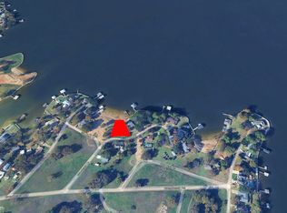 2221 Windward St, Kemp, TX 75143