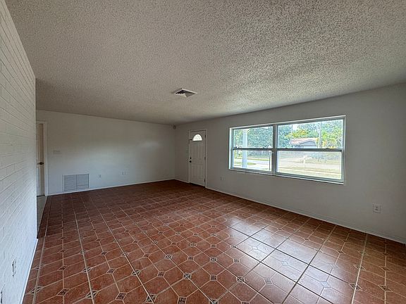 5th image of 5510 14th Ave S