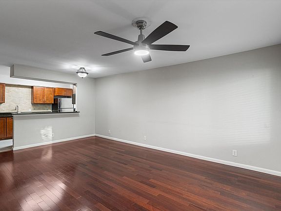 5th image of 2020 S Congress Ave APT 2204