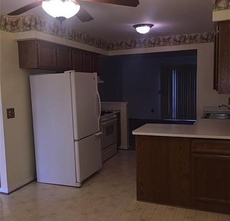 5th image of 11446 Lynhurst Dr